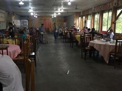 大堂-阿鸟农庄(石壁店)