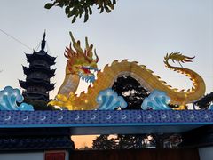-龙华寺