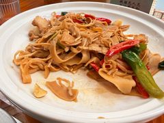 油焖笋干-九道菜有鸡鱼头(石鼓路店)
