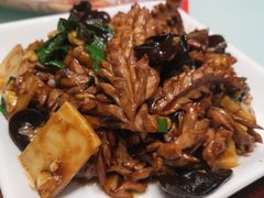 -梅飞酒家(名辉豪庭店)