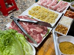 -老东北烤肉(金山店)