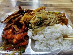 -晓宇盒饭(民安街店)