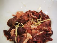 -领鲜现切猪杂火锅(番禺桥南店)