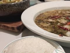 -姚姚酸菜鱼·金戈戈香港豉油鸡(喜荟城联名店)