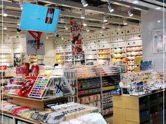 -名创优品(光耀东方购物中心店)
