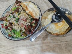 -老头爱马仕酸豇豆炒饭(丰富路店)