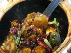 宫保鱼头-长城砂煲田鸡粥