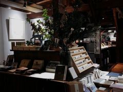 -良友书坊(安徽路店)
