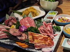 -明洞阿姨·韩式酱蟹烤肉·创意料理(三元桥店)