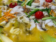 -山城外·非遗酸菜鱼(蜀都万达店)