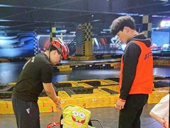 -极限PLAY运动娱乐新世界·团建派对表演休闲馆·室内高空游乐园