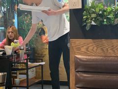 -东椰·海南椰子鸡火锅(朝阳门店)