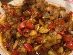 馋嘴蛙-堂瓦里·33年传统赣菜(第一街区店)