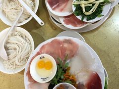 -桥香园云南过桥米线(金马碧鸡店)
