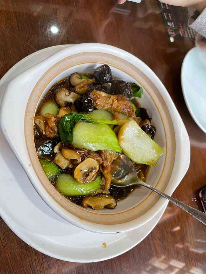 西林素斋(中山中路店)-"看到点评参差不齐.还是决定去试试看的. .