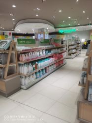 -孩子王(静安大融城店)