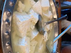 -石磨豆花家常菜·牦牛排土火锅
