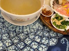 -桥香园云南过桥米线(金马碧鸡店)