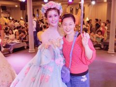 -金东尼人妖秀