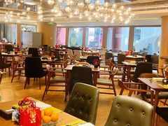 -上海波特曼丽思卡尔顿酒店