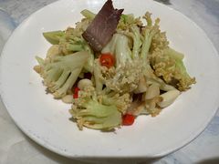 -孔雀云贵川·融合菜(长宁来福士店)