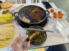-运气牛自助酱大骨火锅(南京东路店)