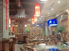大堂-张大胡子鱼头火锅酒楼(长益路店)
