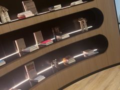 -涨巢·潮玩水疗局