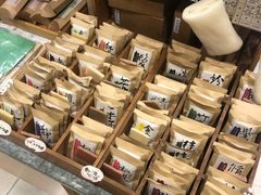 -诚品(信义店)