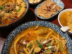 -粉家柳州螺蛳粉(杨宅路店)