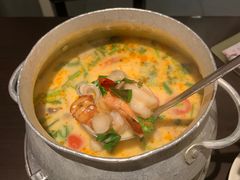 -大头虾越式风味餐厅(光明广场店)