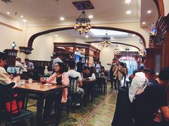大堂-清真·玛丽亚新疆菜主题餐厅(浙江中路店)