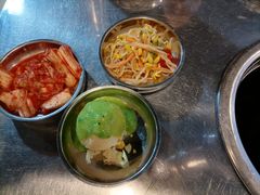 特色小菜-釜山火炉·海鲜烤肉(紫藤路店)