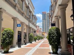 -佛罗伦萨小镇广佛名品奥特莱斯(疏港路店)