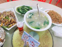 -红月湾海鲜饭店•沙滩海景(双月湾店)