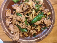 -隔壁老王·家常云南菜(花巷店)