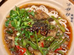 -方铲铲·成都板凳面(滨江银泰店)