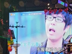 -路边边.炒菜烧烤.音乐餐厅(良乡长虹店)