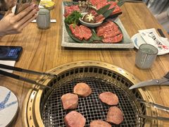 -炼火烤肉店