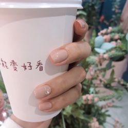 -好看加白色房子