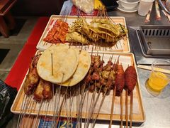-绿地三只羊羊肉串(万科店)