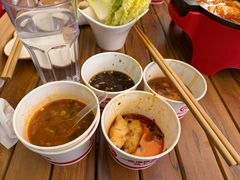 -海底捞火锅(长宁路龙之梦店)