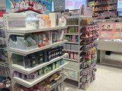 -名创优品(中原万达2F店)