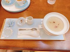 -燕庭·纯燕窝·甜品下午茶(南京西路店)