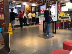 -麦当劳(田林好又多店)