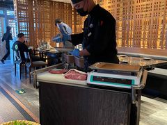 现切肩胛牛排-老乾杯和牛烧肉(王府中环店)