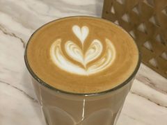 澳白-大酉·M Coffee(北京美术馆店)