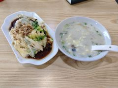 -三身人金新肠粉(丹霞店)