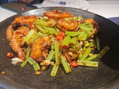 -阿瓦山寨·湘菜现炒·剁椒鱼头王(咸阳总店)