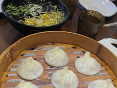 -玖鲜小笼(中山广场店)